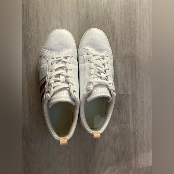 Ted Baker Bailey Trainers - Picture 2 of 7